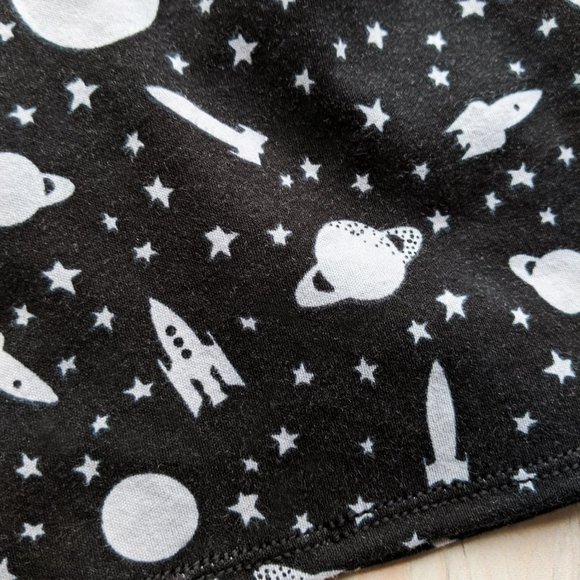 NEW Black + Gray Space Slouchy Beanie - 6-12 mo. - Picture 2 of 4